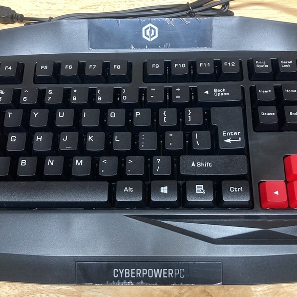 CyberpowerPC Multimedia Gaming Keyboard - Picture 3 of 10